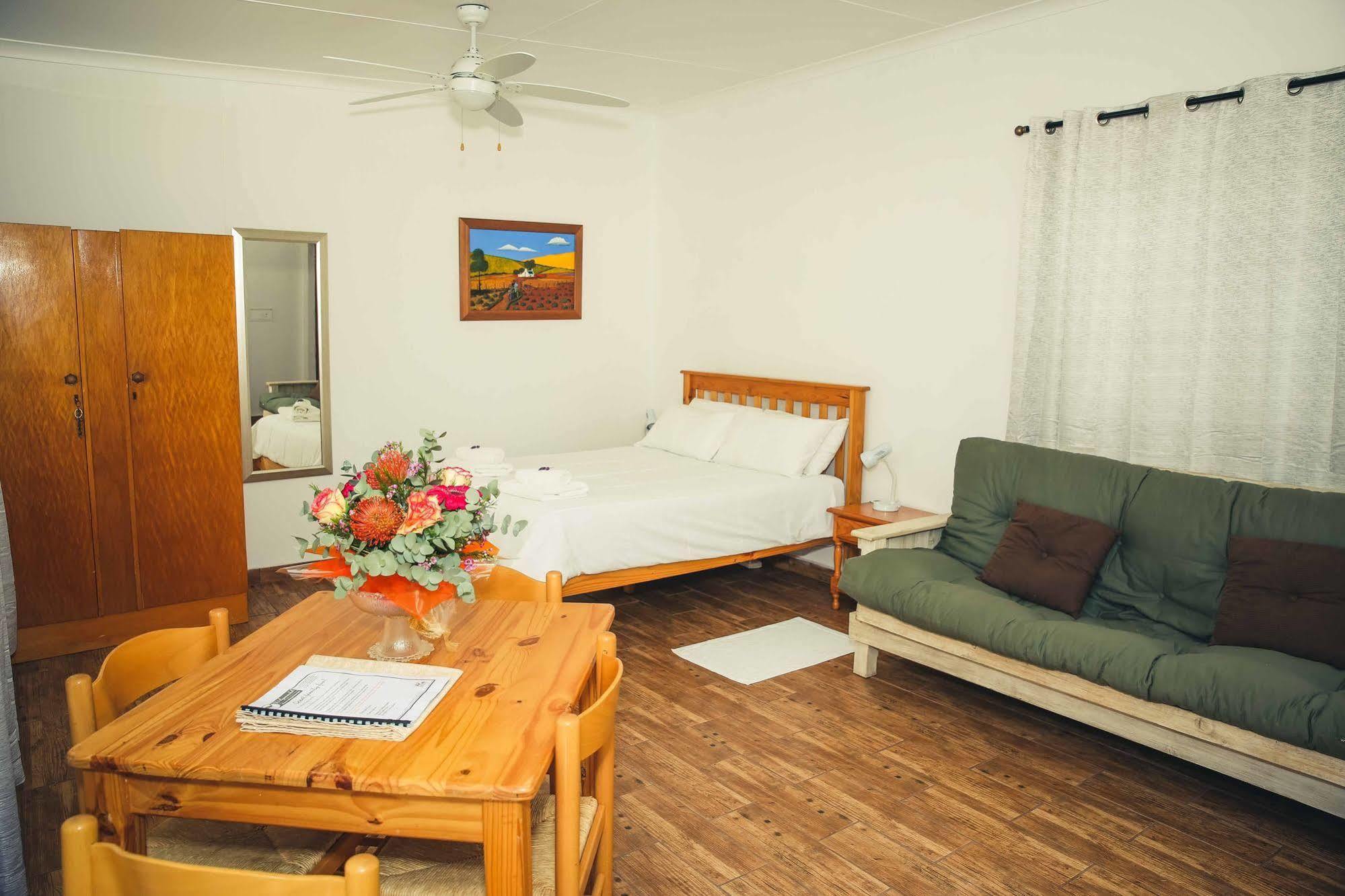 Wilgewandel Holiday Farm & Day Restaurant Oudtshoorn Εξωτερικό φωτογραφία